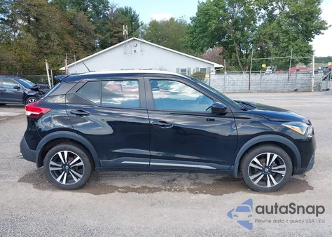 2020 Nissan Kicks Sr Xtronic Cvt from USA, damaged, VIN 3N1CP5DV8LL533199